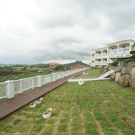 Jeju The Ocean Hill Pension Seogwipo Exterior foto