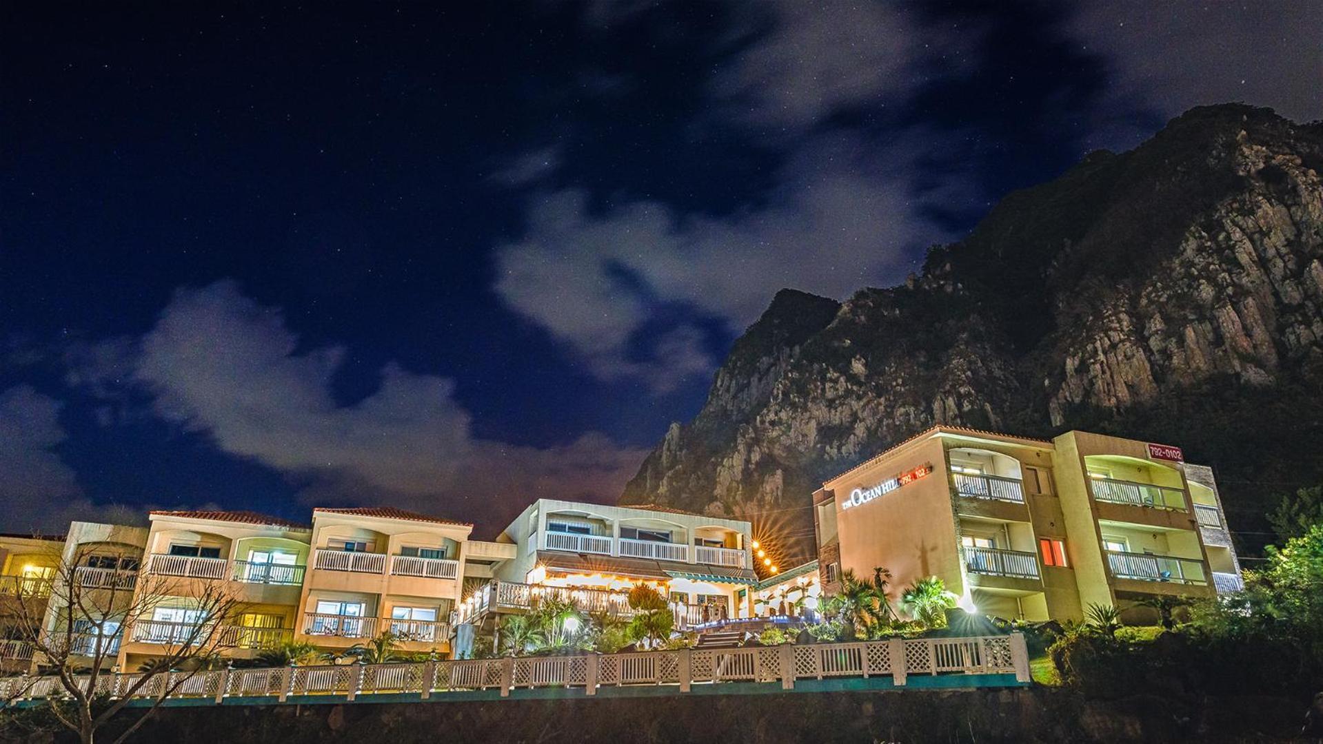 Jeju The Ocean Hill Pension Seogwipo Exterior foto