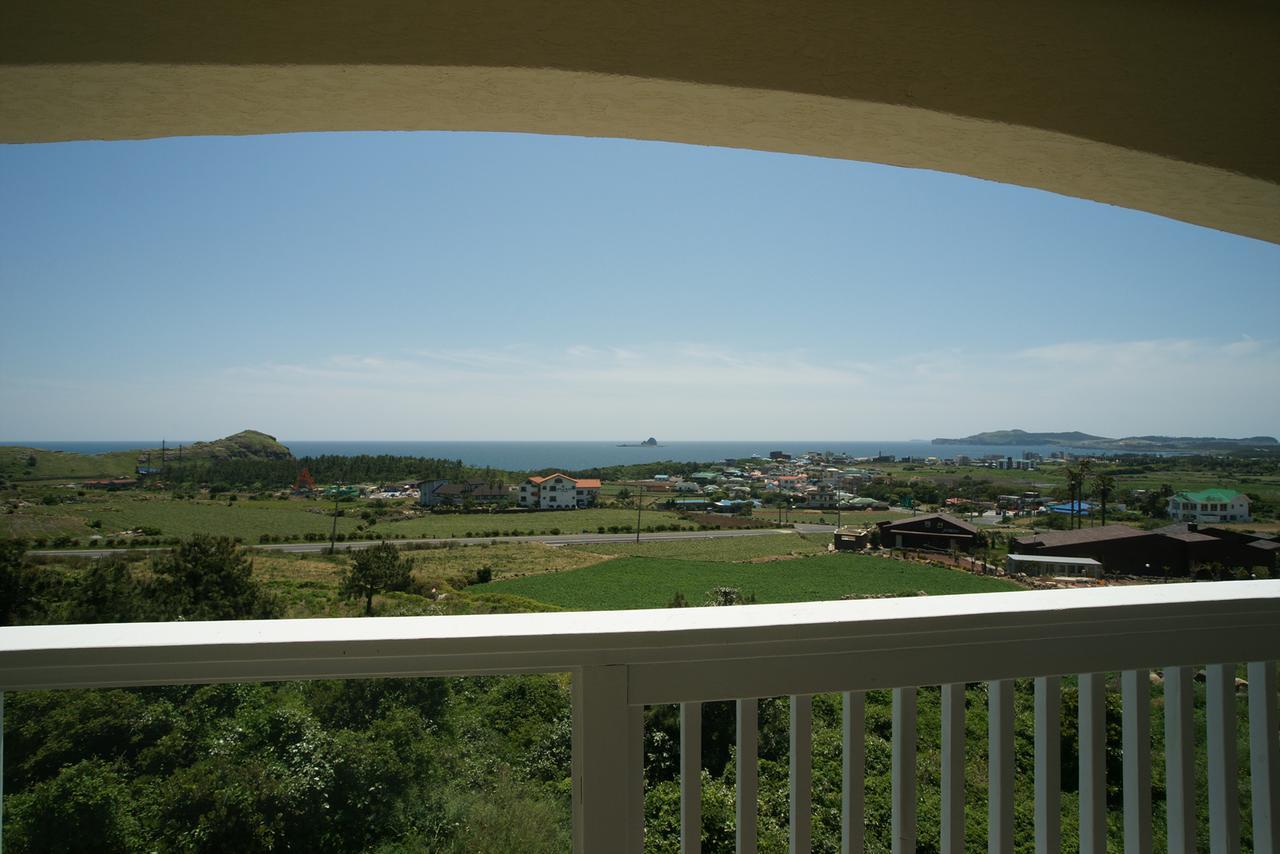 Jeju The Ocean Hill Pension Seogwipo Exterior foto